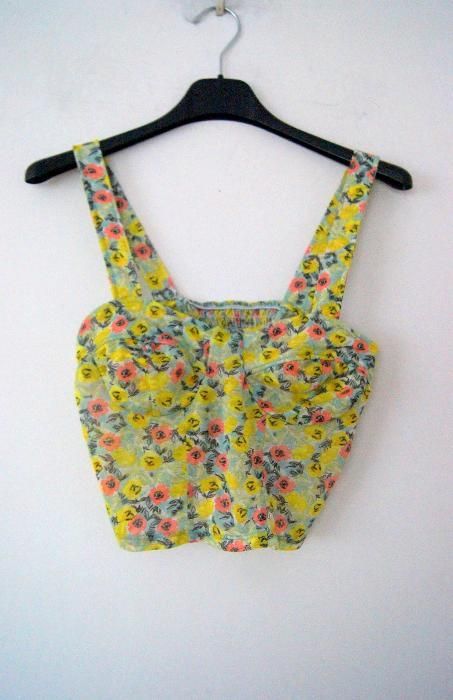 oliwkowy zolty wzorzysty kwiecisty crop top bralet gorset 36 34 xs S