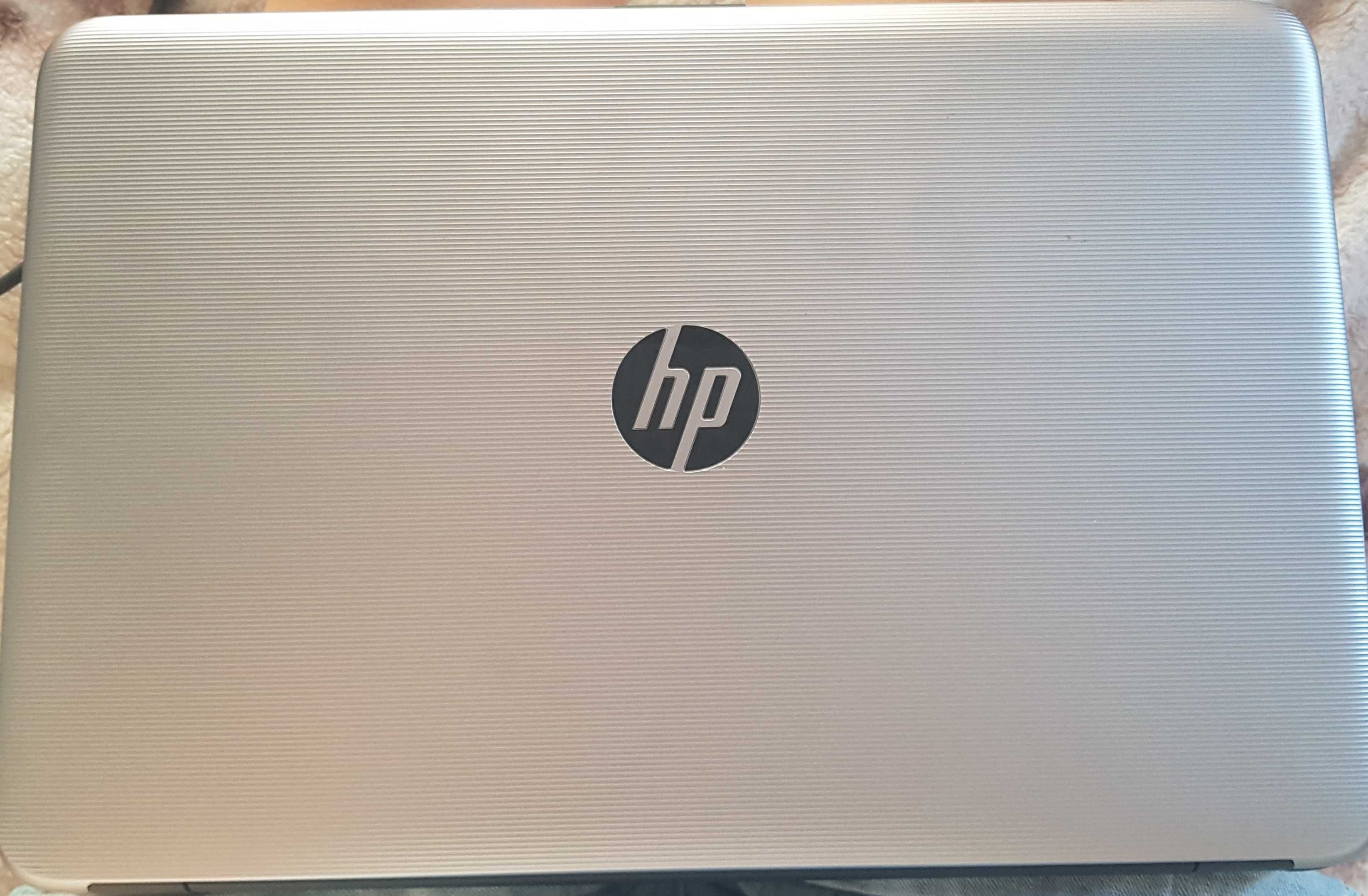 Laptop HP HQ-TRE 71025