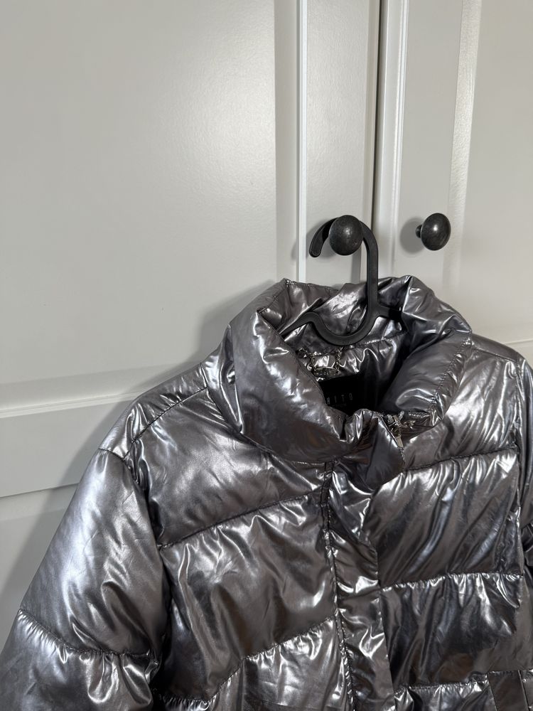 Srebrna kurtka zimowa puffer jacket puchowa Mohito 36