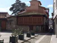 Prédio para restauro com logradouro exterior
