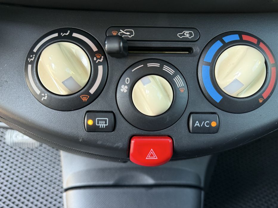 Nissan Micra Автомат Идеал Состояние