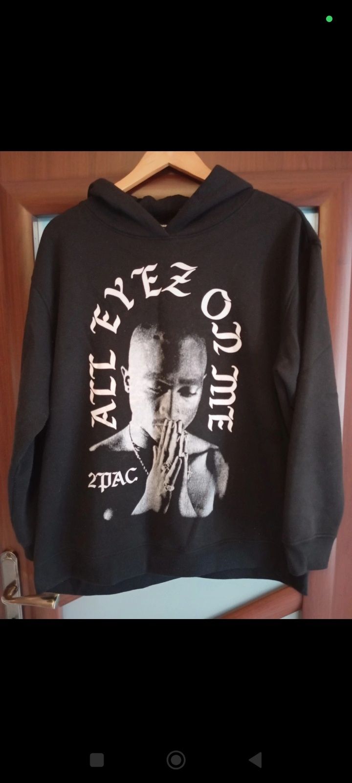Czarna bluza 2PAC stylowa modna z nadrukiem