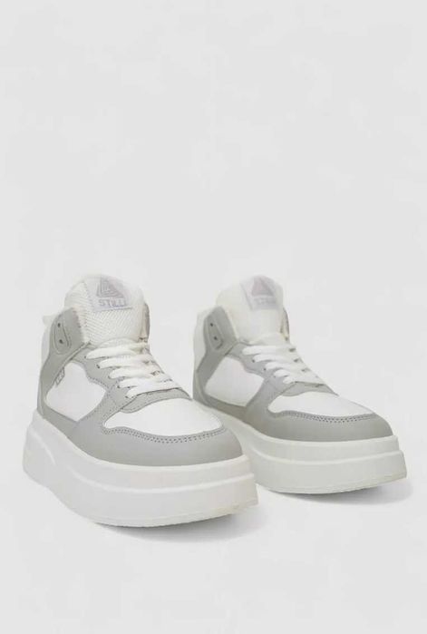 АКЦІЯ! Стильні жіночі кросівки на хутрі — сезон осінь/зима