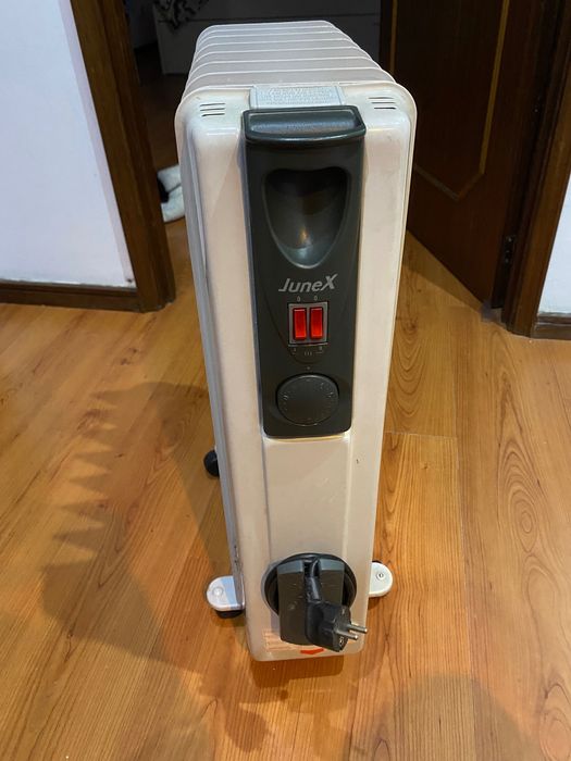 Aquecedor elétrico a óleo grande em ótimo estado!