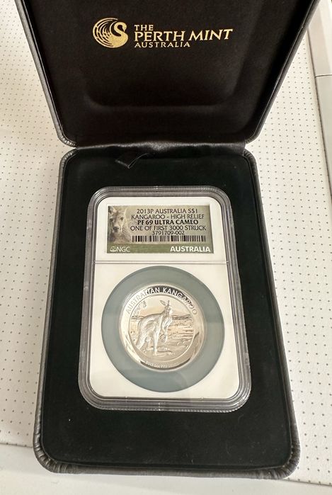 Монета 2013 Австралия Кенгуру - Высокий Рельеф NGC PF69 Ultra Cameo