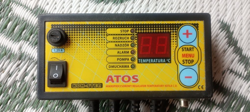 Mikroprocesorowy regulator temperatury Atos