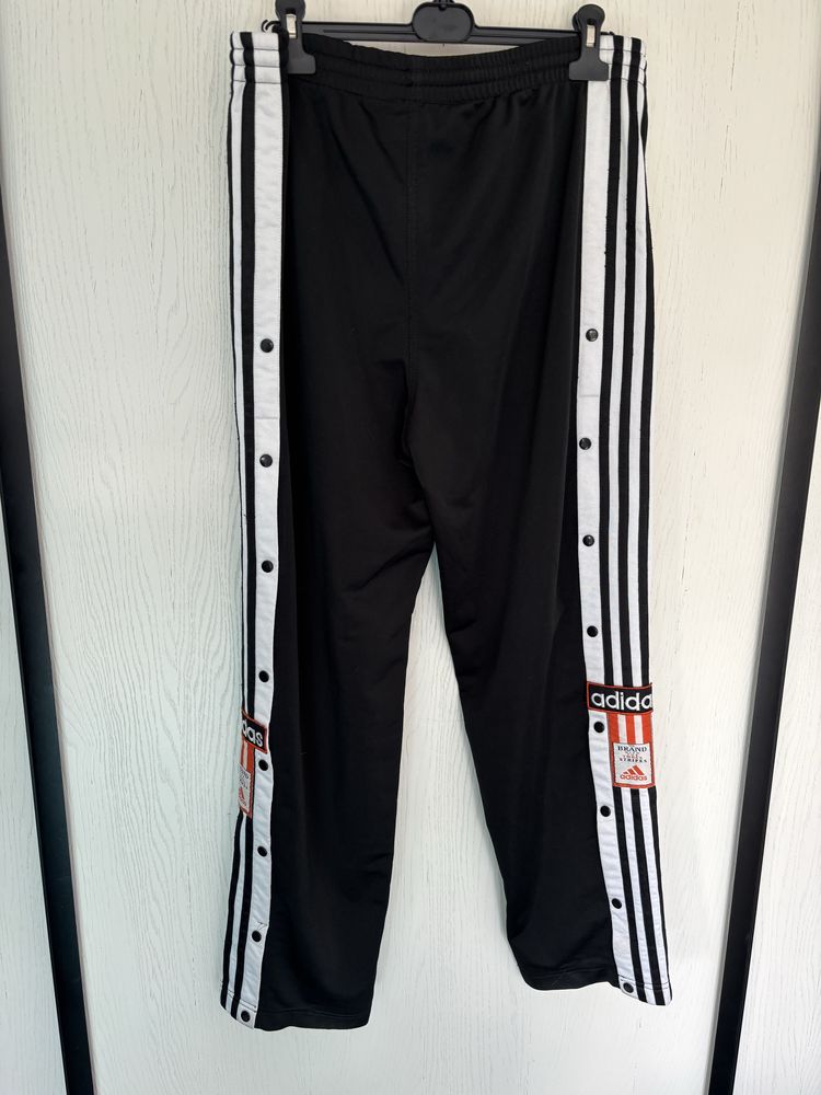 Czarne spodnie dres sportowe szrokie nogawki adidas