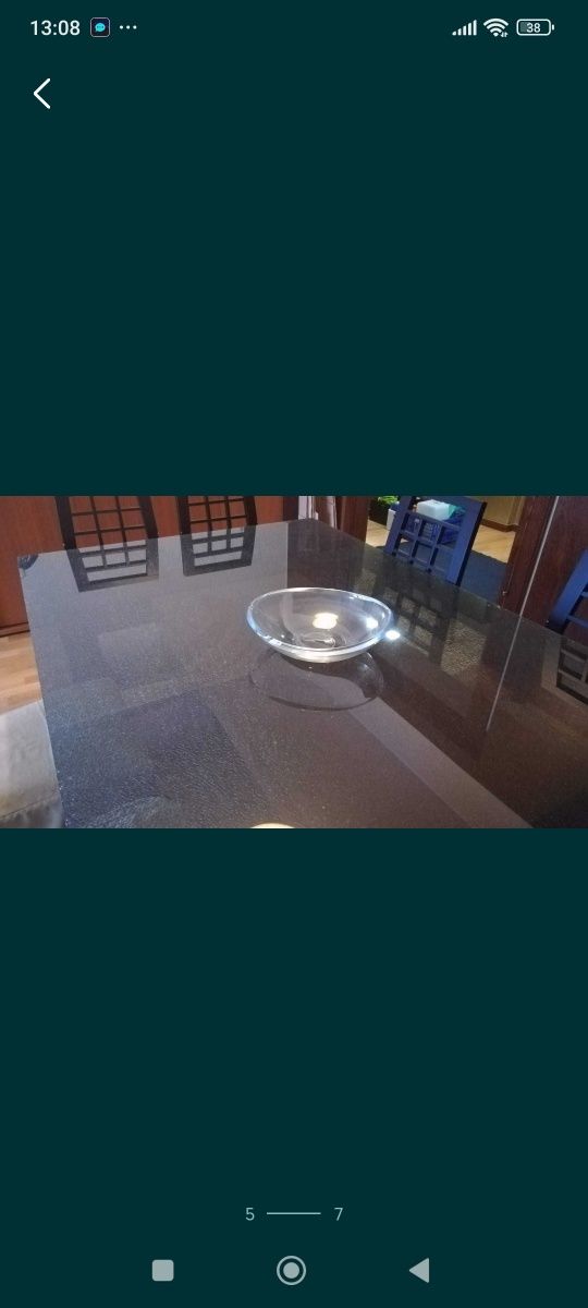 Mesa vidro triplo, craquelado em cinza.