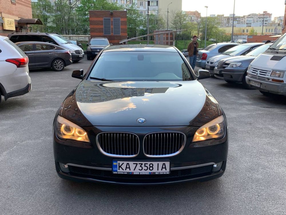 BMW 750li Xdrive Официальная ОБМЕН