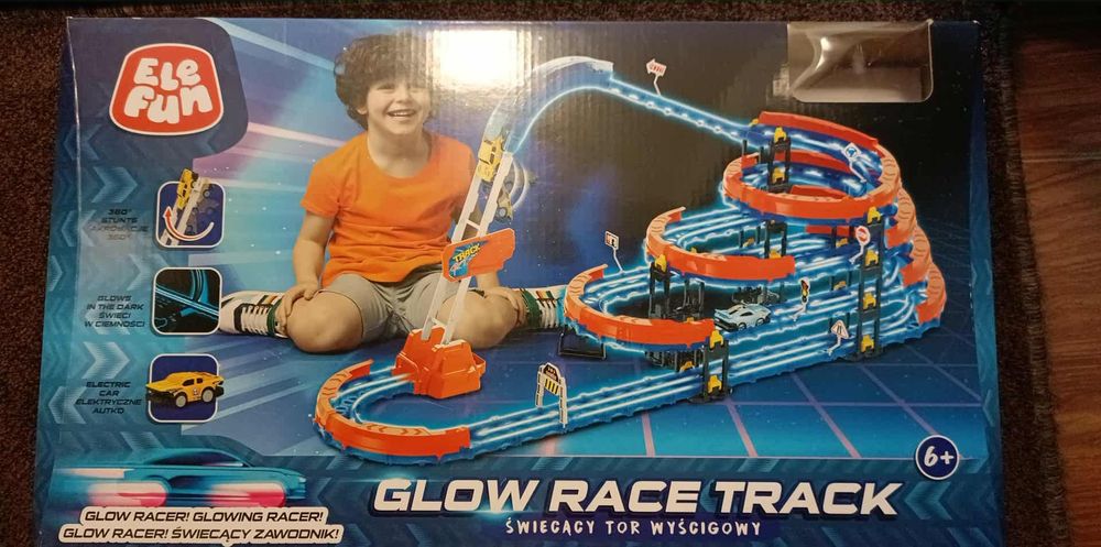 2 tory . Elefun Świecący tor wyścigowy ,Flip track