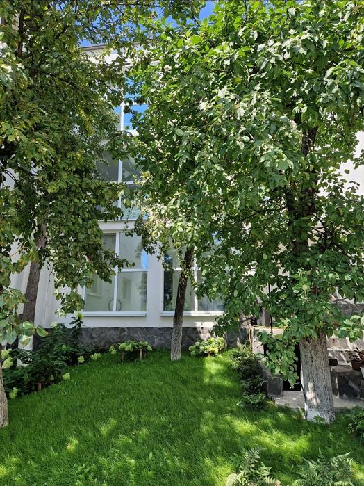 ВЛАСНИК без % Оренда квартира 3й поверх Печерськ, світло є завжди