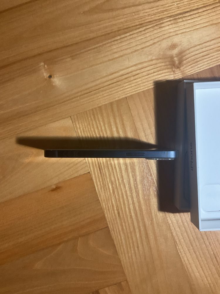 iPhone 12 mini