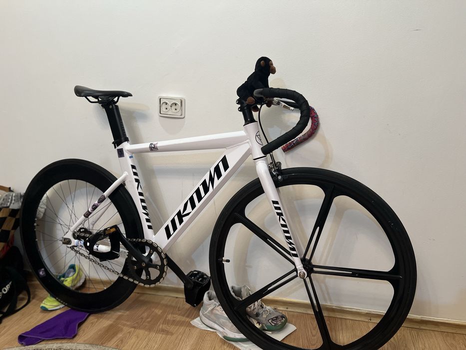 Fixed gear Unknown bike шосе