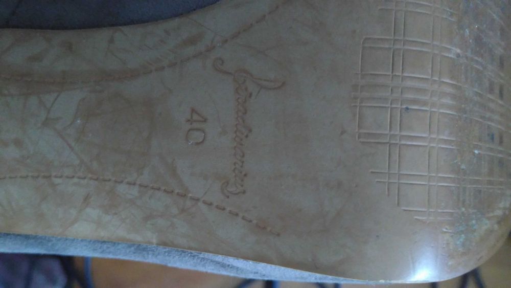 Salto alto Stradivarius