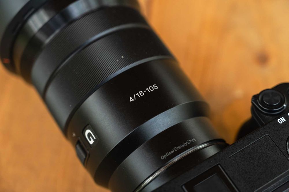 Фотокамера Sony A6400 + об’єктив Sony G 18–105mm f/4 OSS