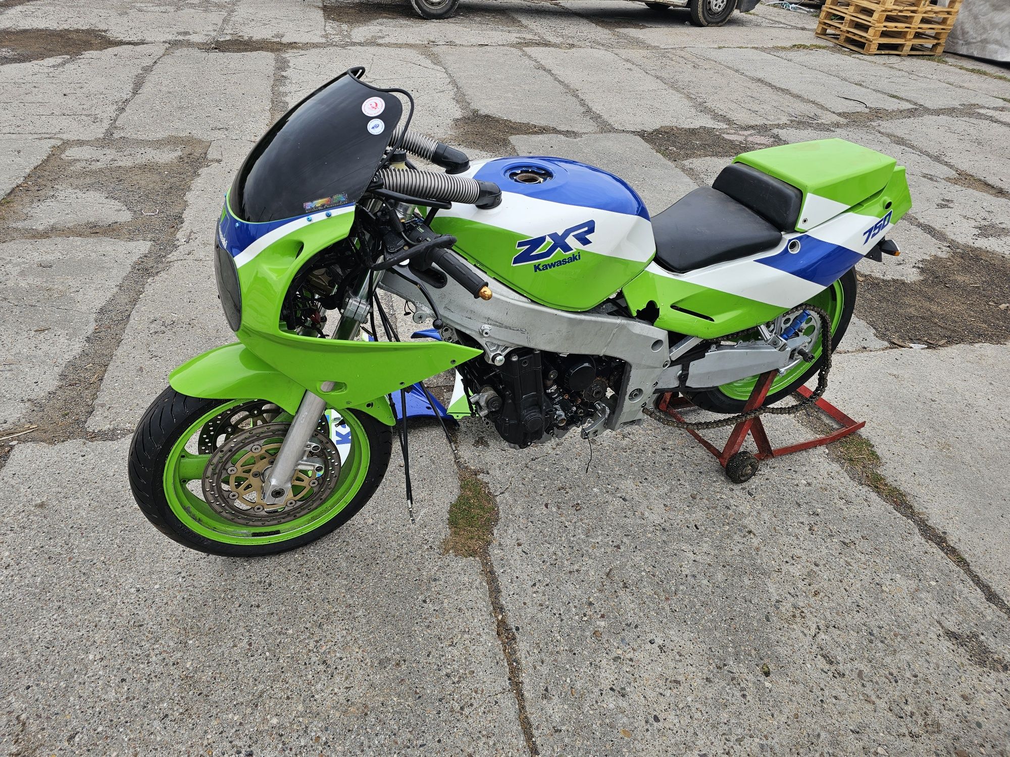 2x Kawasaki ZXR 750 H sc28 gsxr r1 zx7r