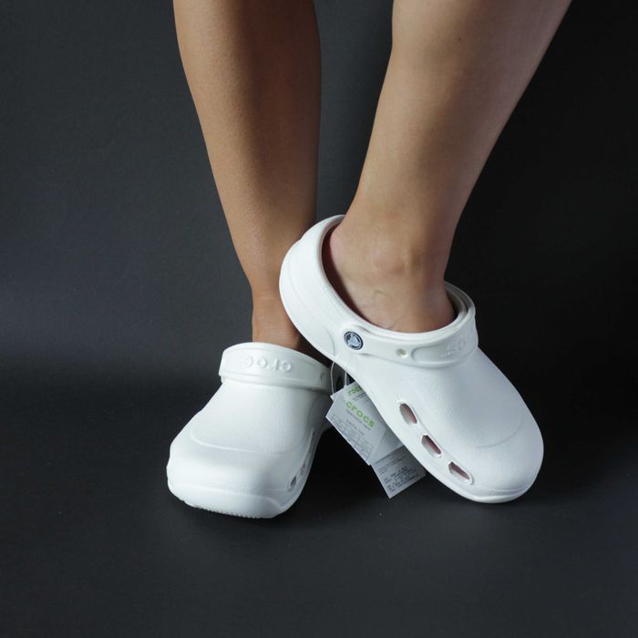 Crocs Specialist Enclosed Unisex  Сандалии р.36-47 Оригинал!