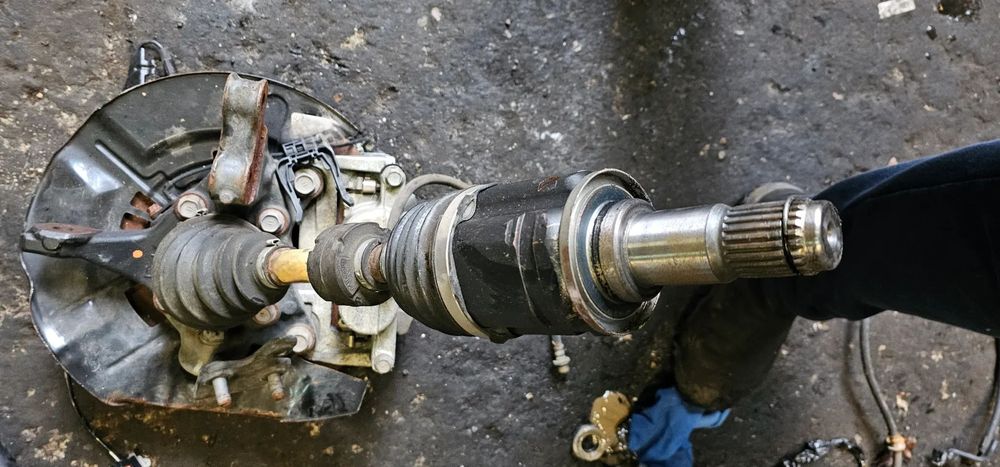 Zwrotnica piasta przednia przód półoś zacisk tarcza Lexus Rx450 43420-0E130