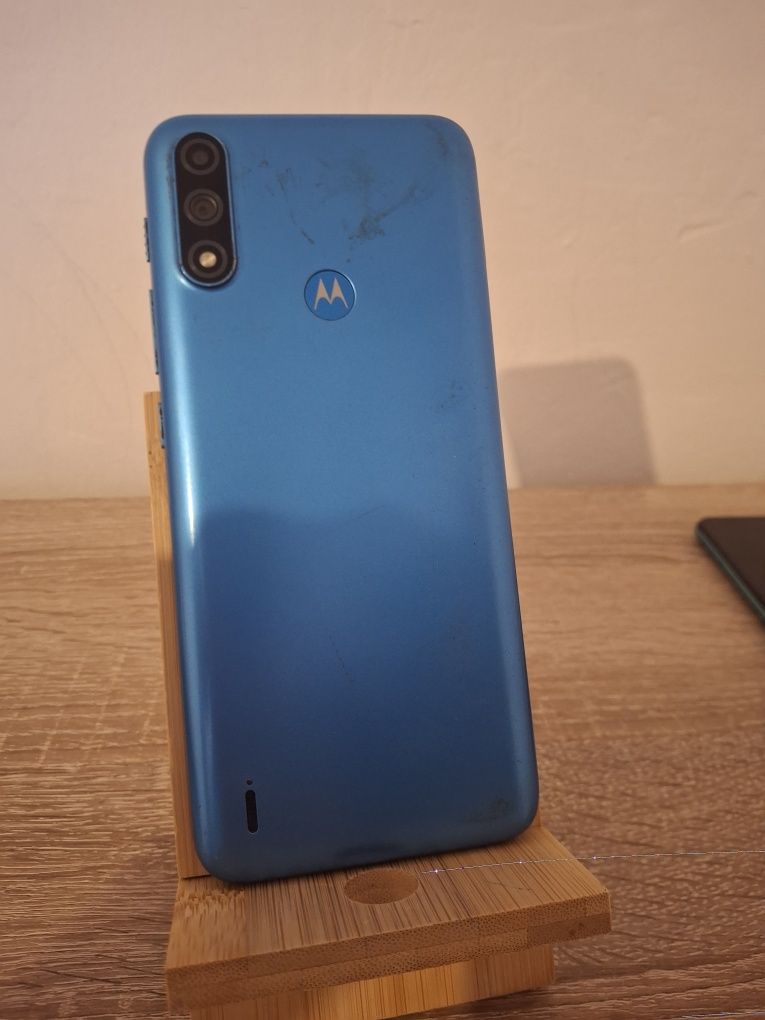 Motorola e7 під заміну дисплея