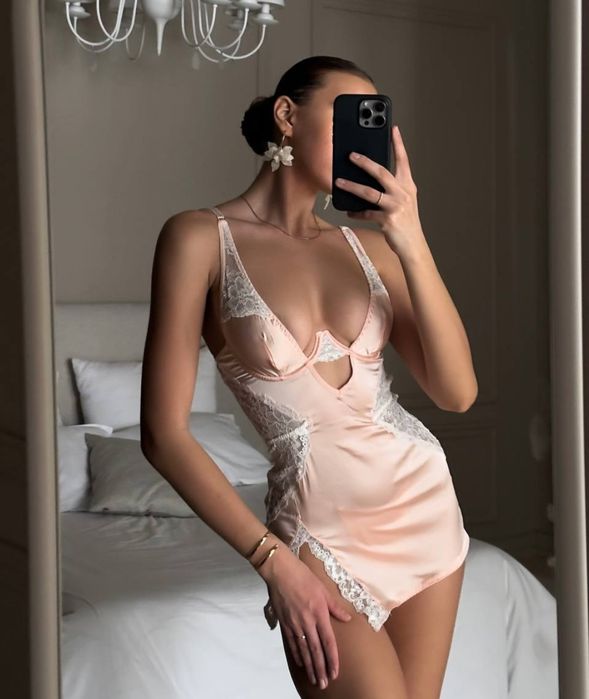 Еротичний комплект білизни.