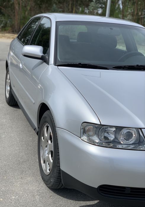 Audi A3 // 47 mil kms // AC // ÚNICO e IMPECÁVEL