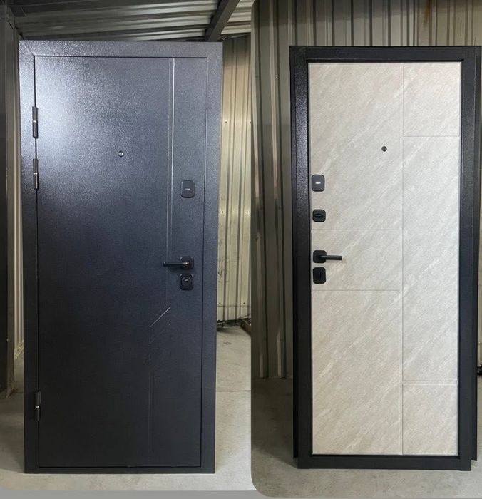 Вхідні вуличні двері