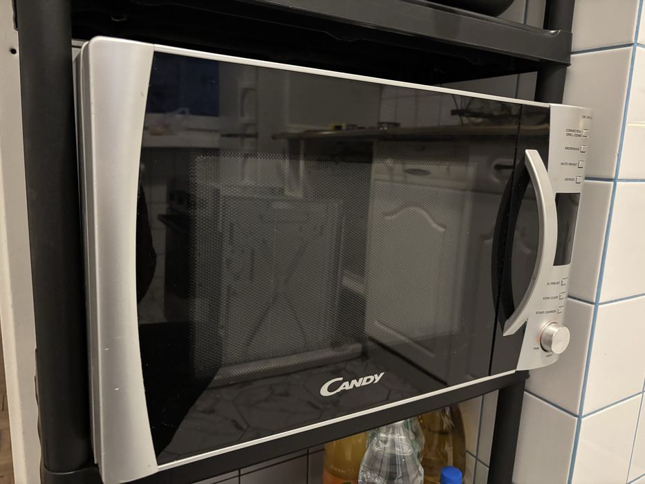 Mikrofalówka z grillem Candy CMC 2895 DS