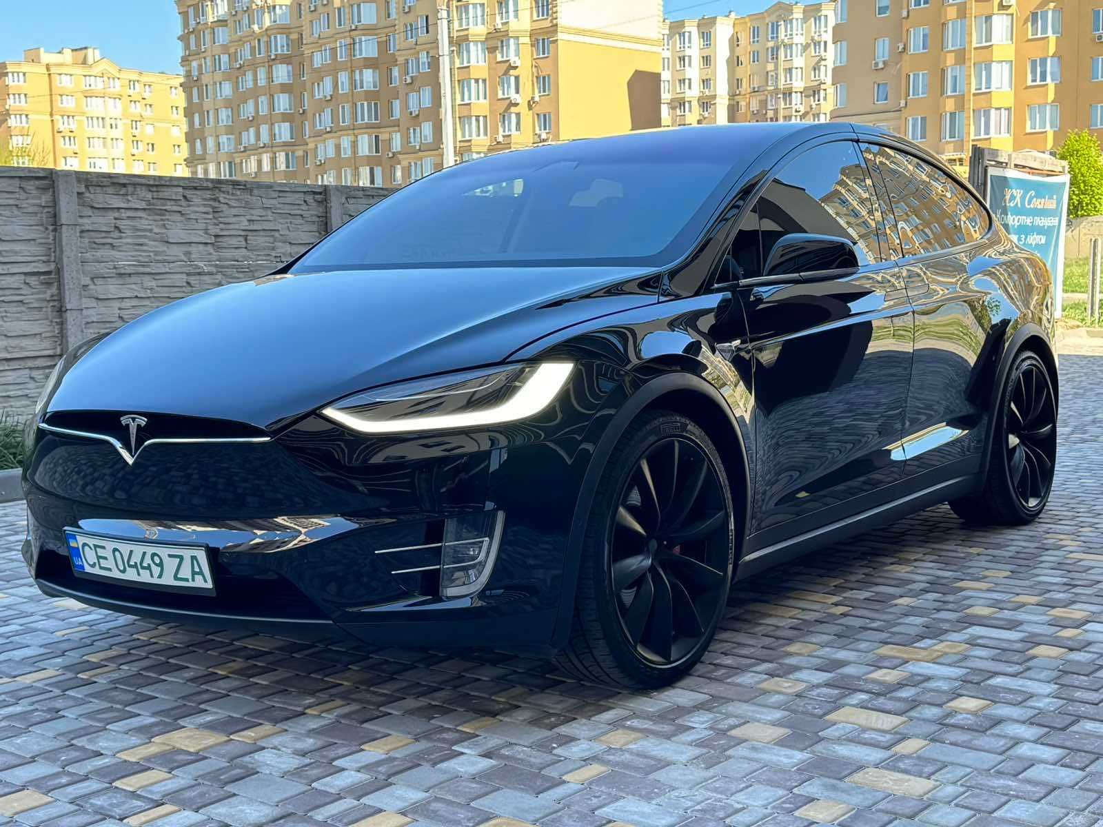 Tesla Model X 2017