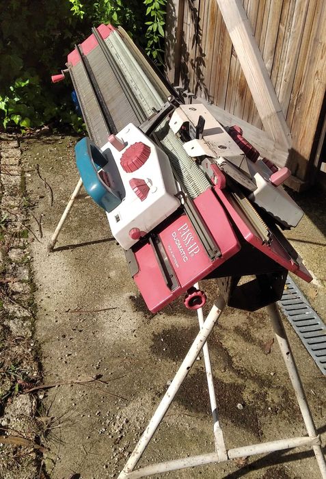 Máquina de tricotar PASSAP DUOMATIC