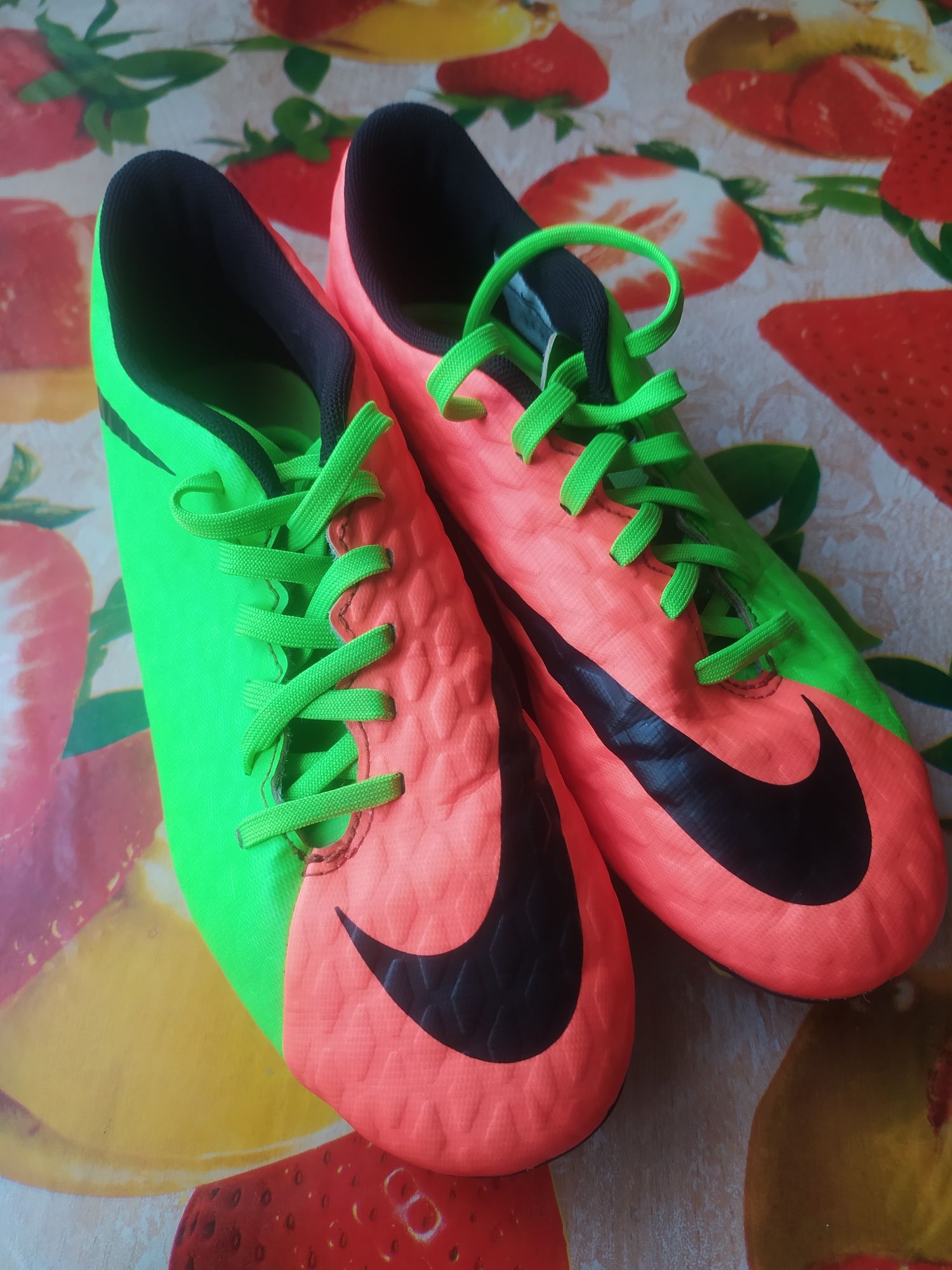 Бутсы Nike Hypervenom Phade III FG