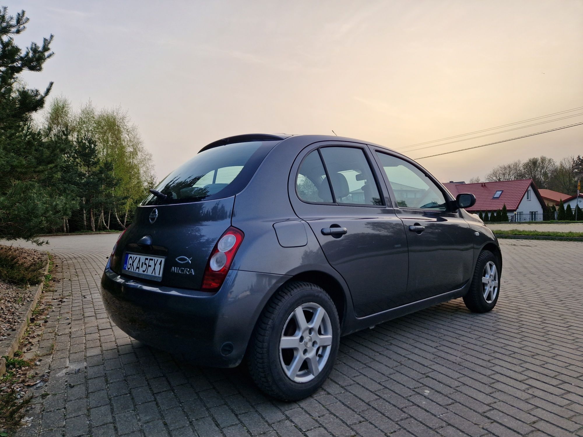 Nissan Micra 1.2 KAT 2005 benzyna + gaz srebrny jasne wnętrze nowe op.