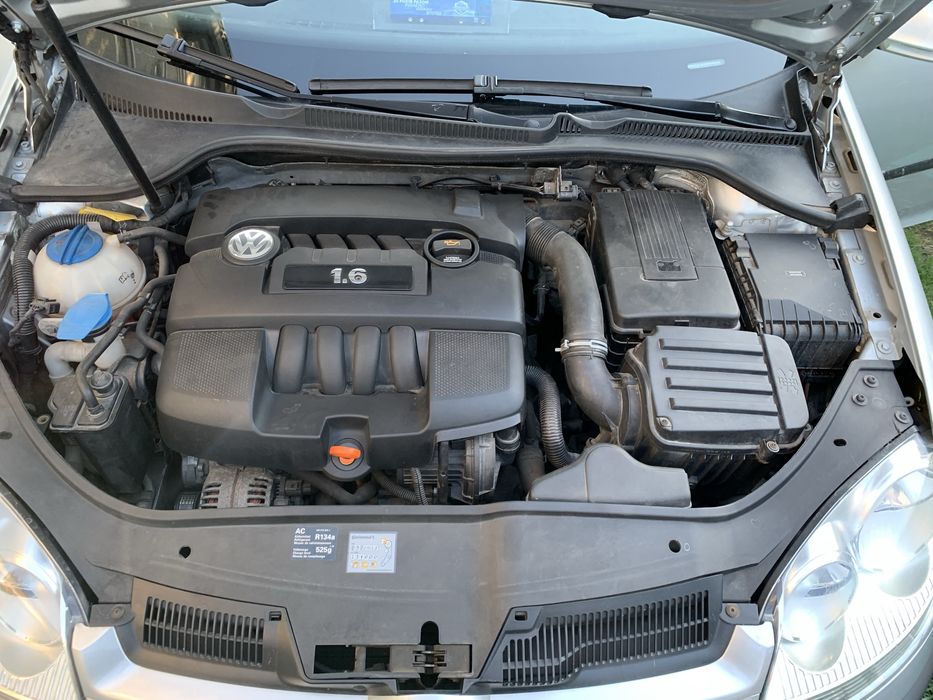 Гольф 5 1.6 МРІ 2006рік