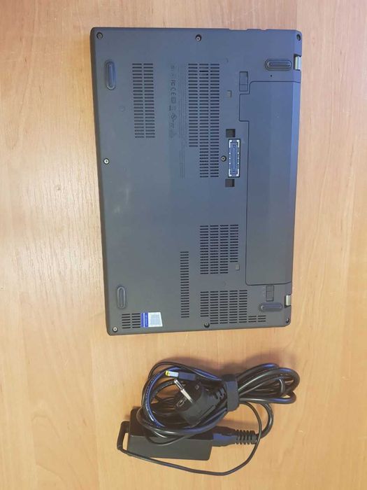 Ноутбук Lenovo X270 core i3-6100 8GB ОЗУ 256 SSD Nvme