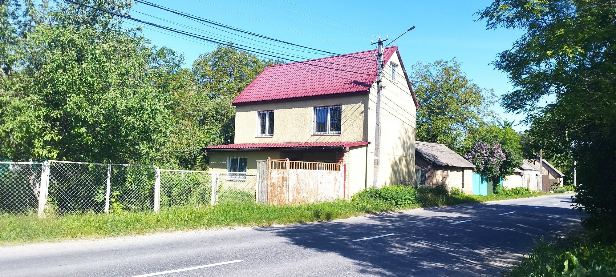Будинок, земля під застройку