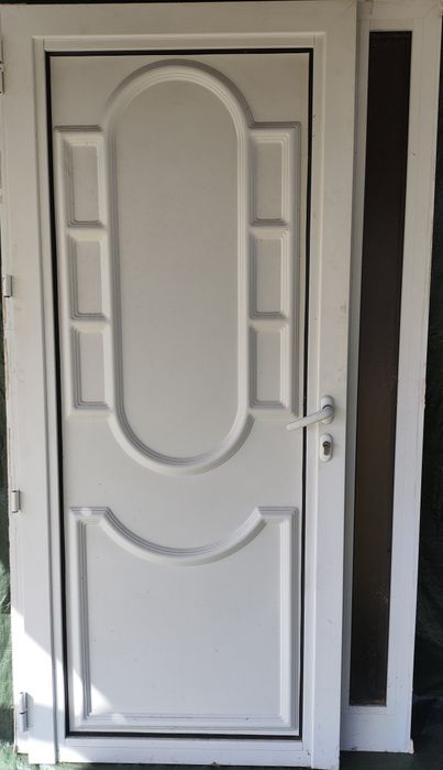 Porta principal usada