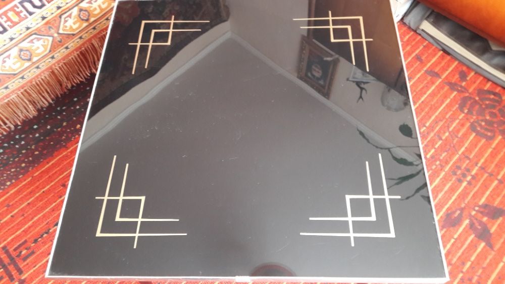 Продам розкладний стіл з дерева та скла (Німеччина)