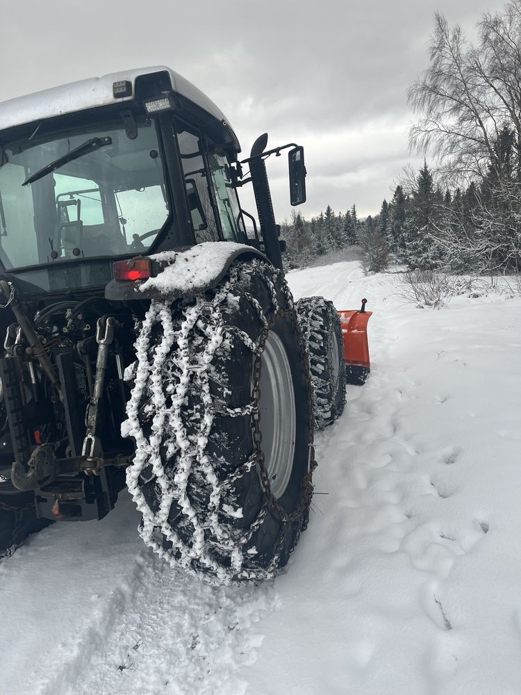 Sprzedam łańcuchy śniegowe, leśne gryzzly 520/70r34