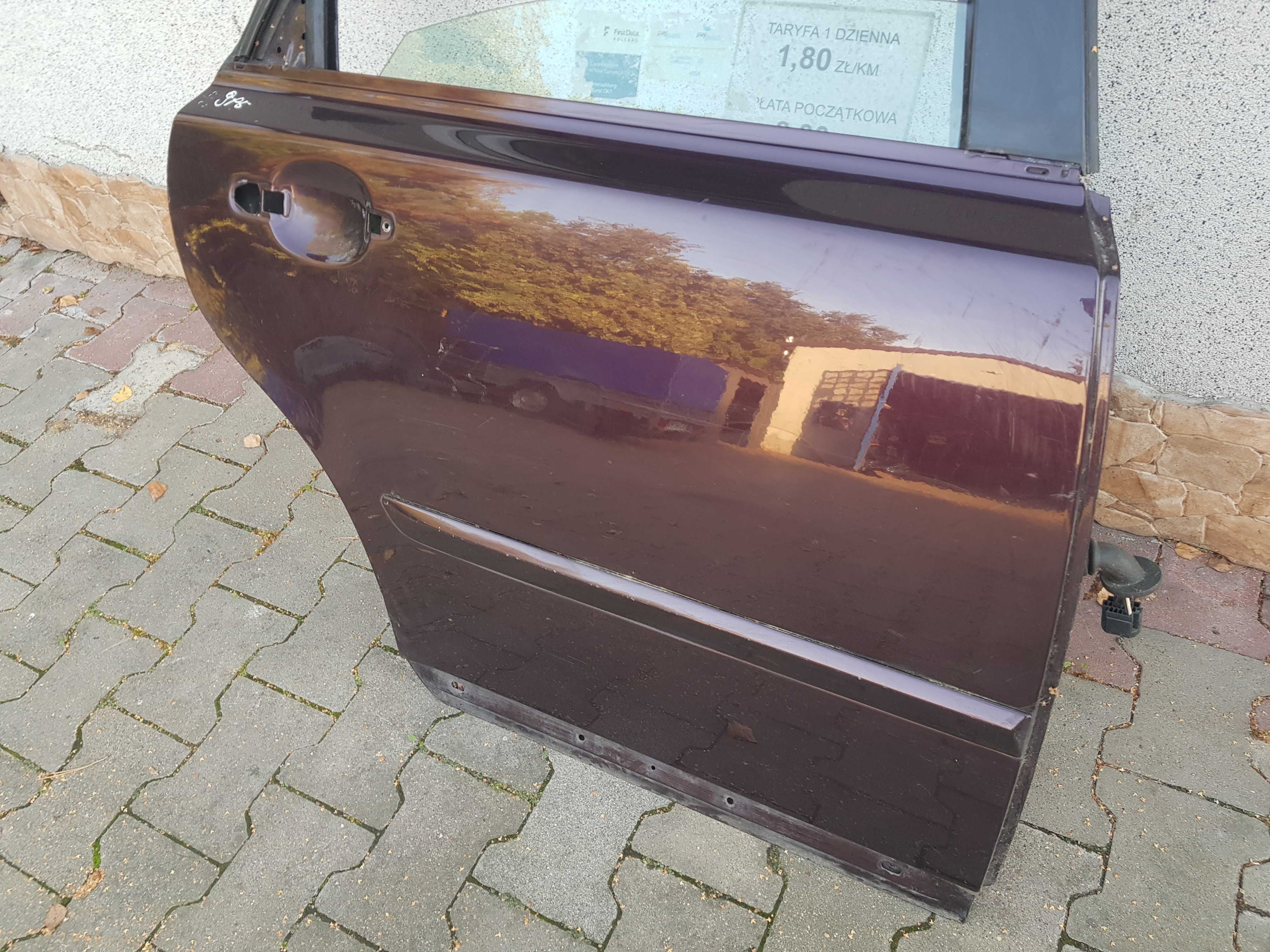 VOLVO S40 II Drzwi Tył Prawe Listwa Szyba CZĘŚCI RADOM