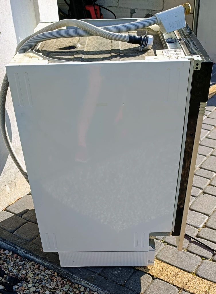 ZMYWARKA do zabudowy Constructa