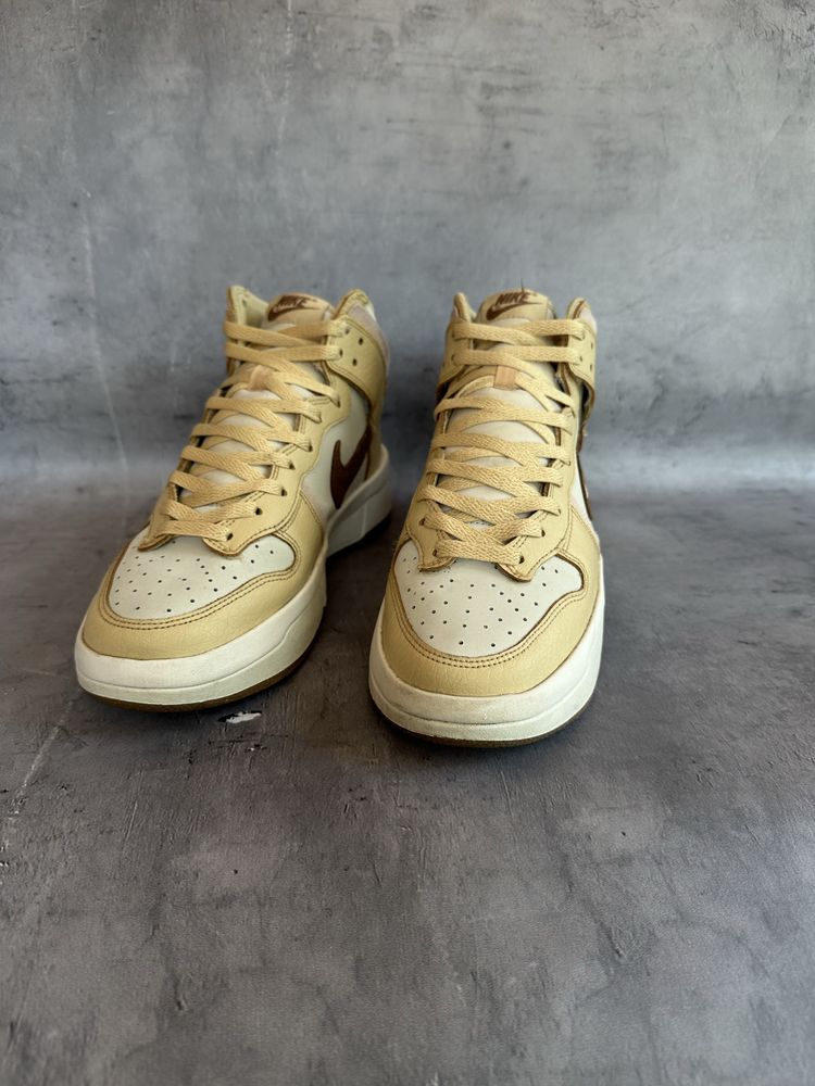 Оригінальні кросівки від Nike Dunk High UP 40.5 41р