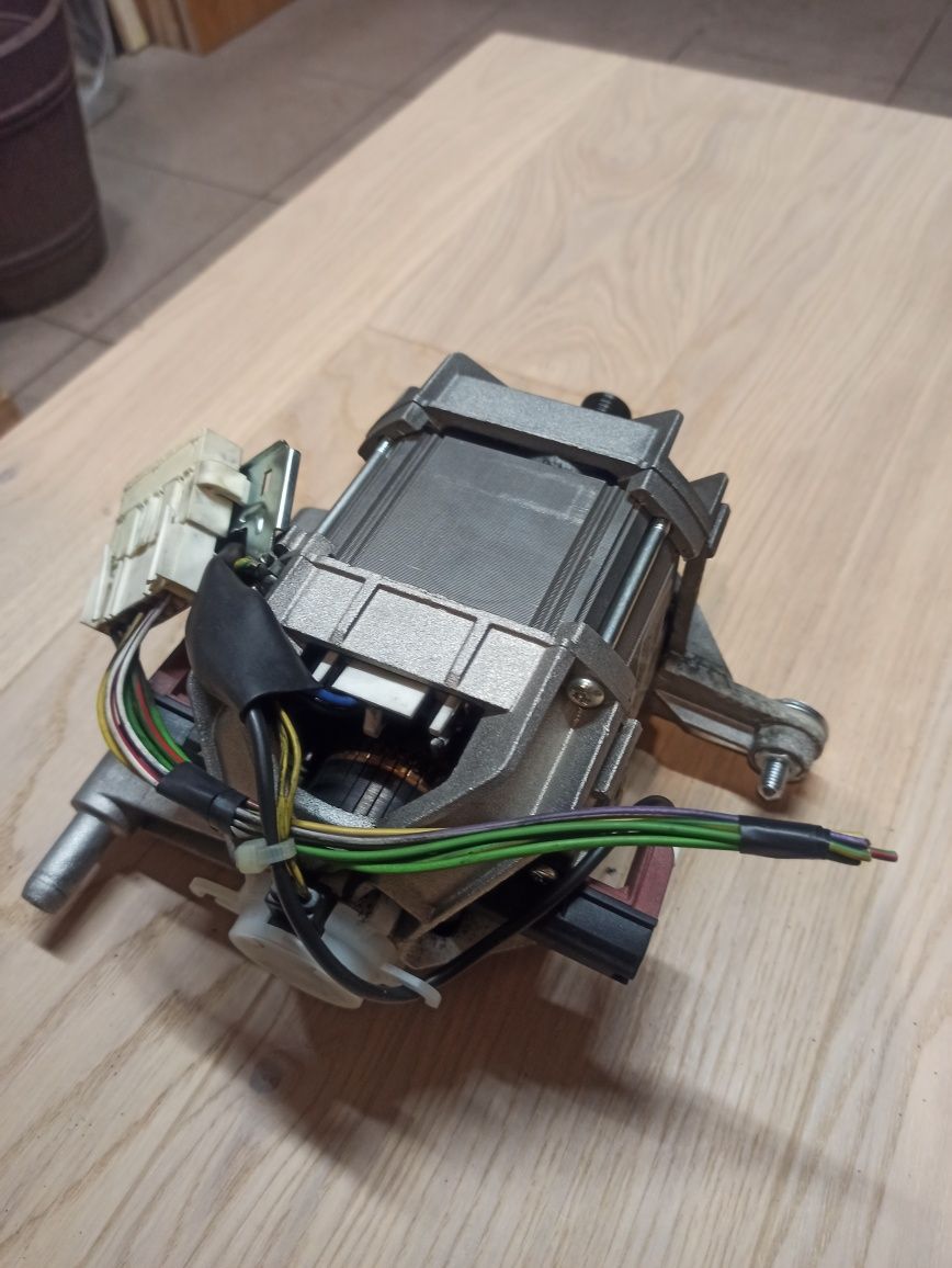 Silnik elektryczny do pralki BEKO
