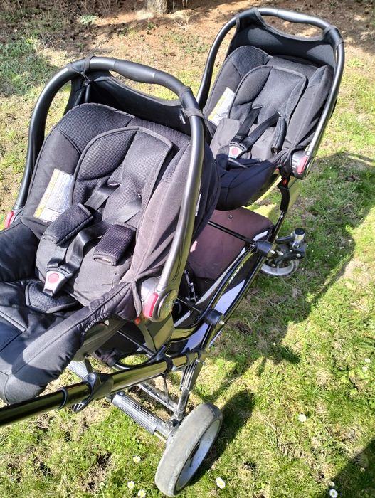 Wózek dla bliźniąt lub Dzieci Rok po Roku