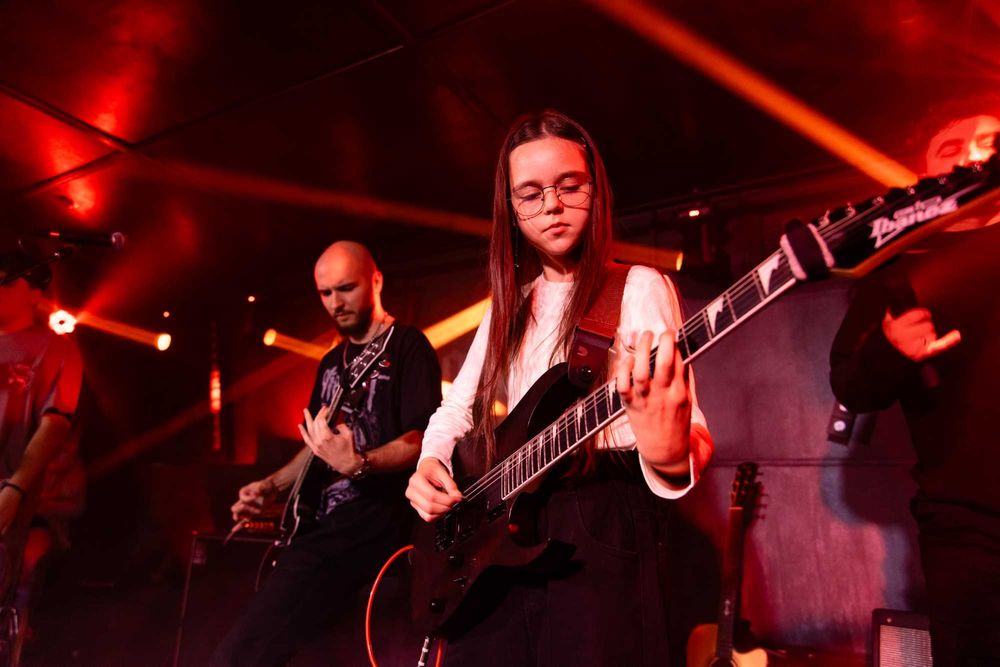 Уроки гри на гітарі (електрогітара)