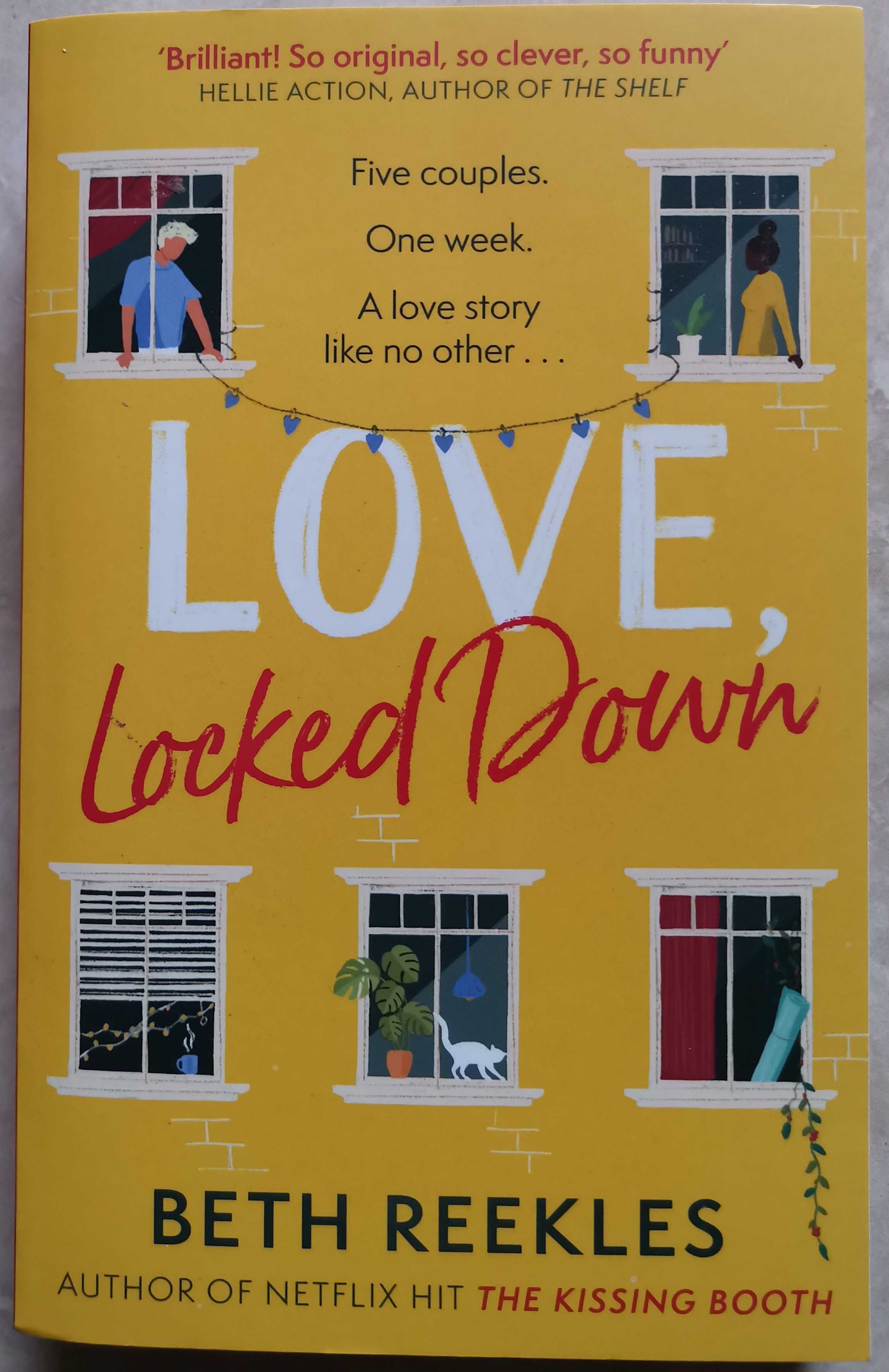 Portes Grátis - Love, Locked Down