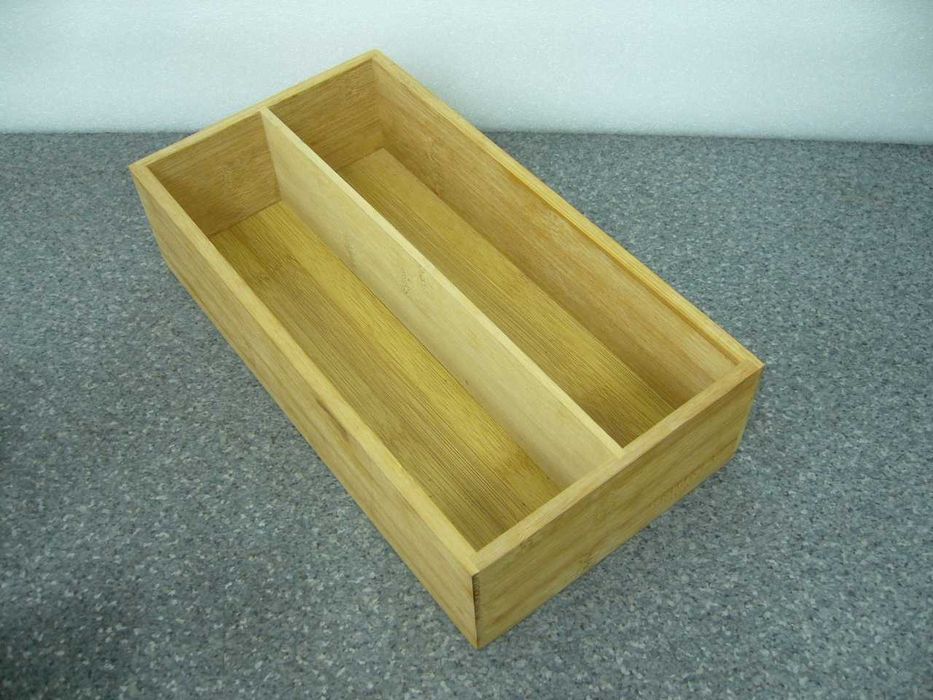 Stojak pudełko drewniane na 34 kasety magnetofonowe