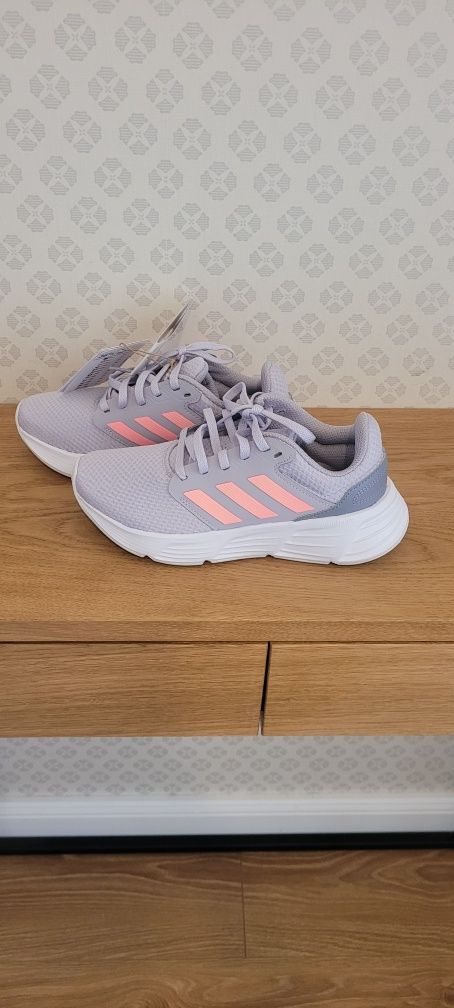 Nowe Adidas liliowy sneakresy buty rozm. 36.5
