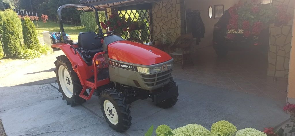 Traktorek japoński yanmar AF-22