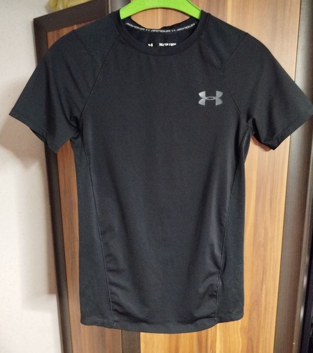 Koszulka męska Under Armour rozmiar XS stan bardzo dobry