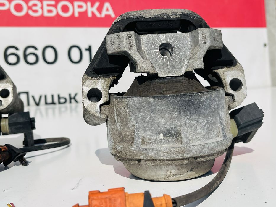 Подушка Двигуна Audi A6 C7 3.0 Audi A6 C7 Розборка Шрот Ауді А6 С7