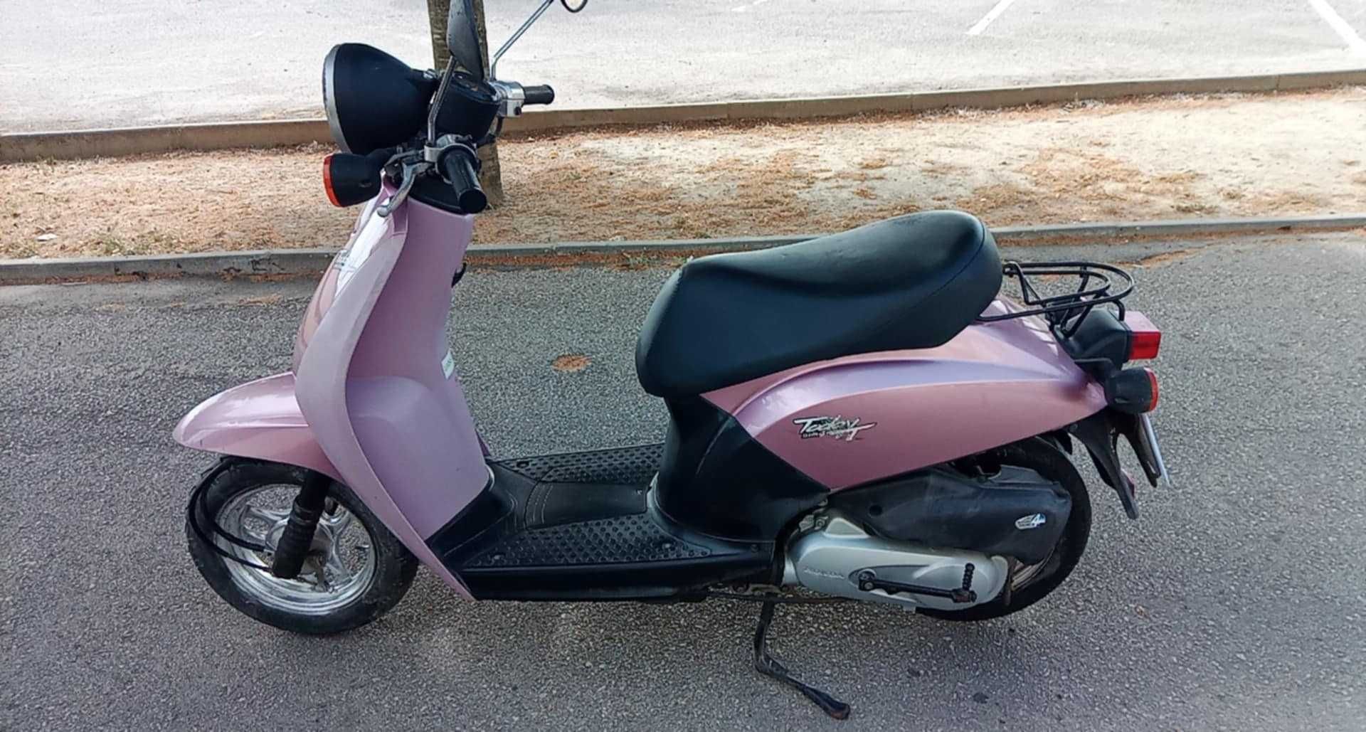 Scooter Honda today 50 cm3